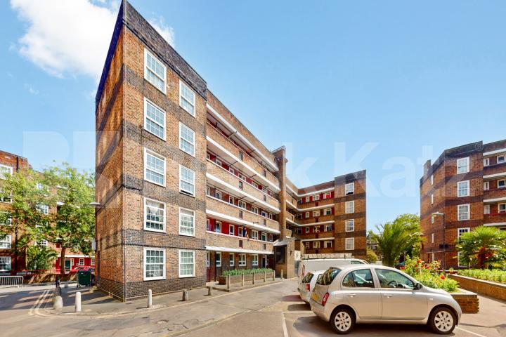 1230 Sq.ft. Four bedroomed apartment moments from Vauxhall Station.  Glasshouse Walk, Vauxhall SE11